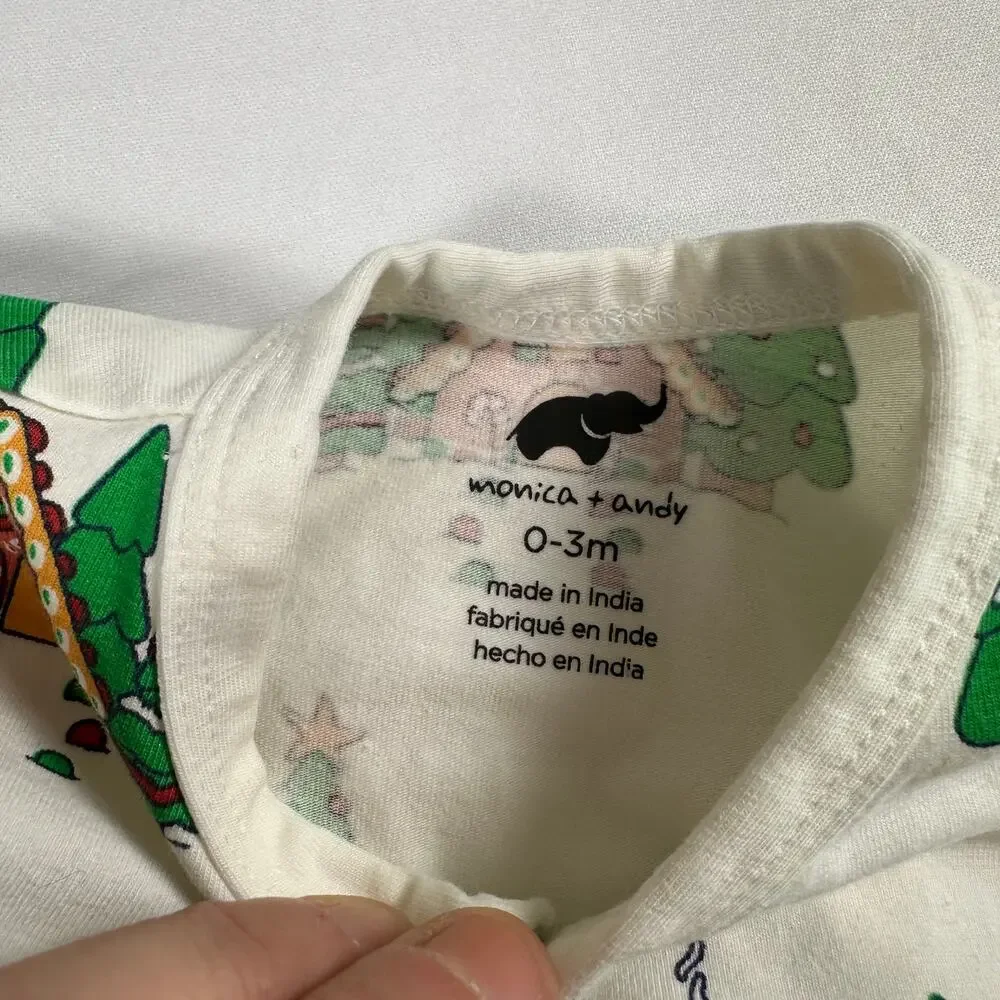 Monica + Andy Gingerbread House Christmas Holiday Footed Pajamas Sz 0-3 mo